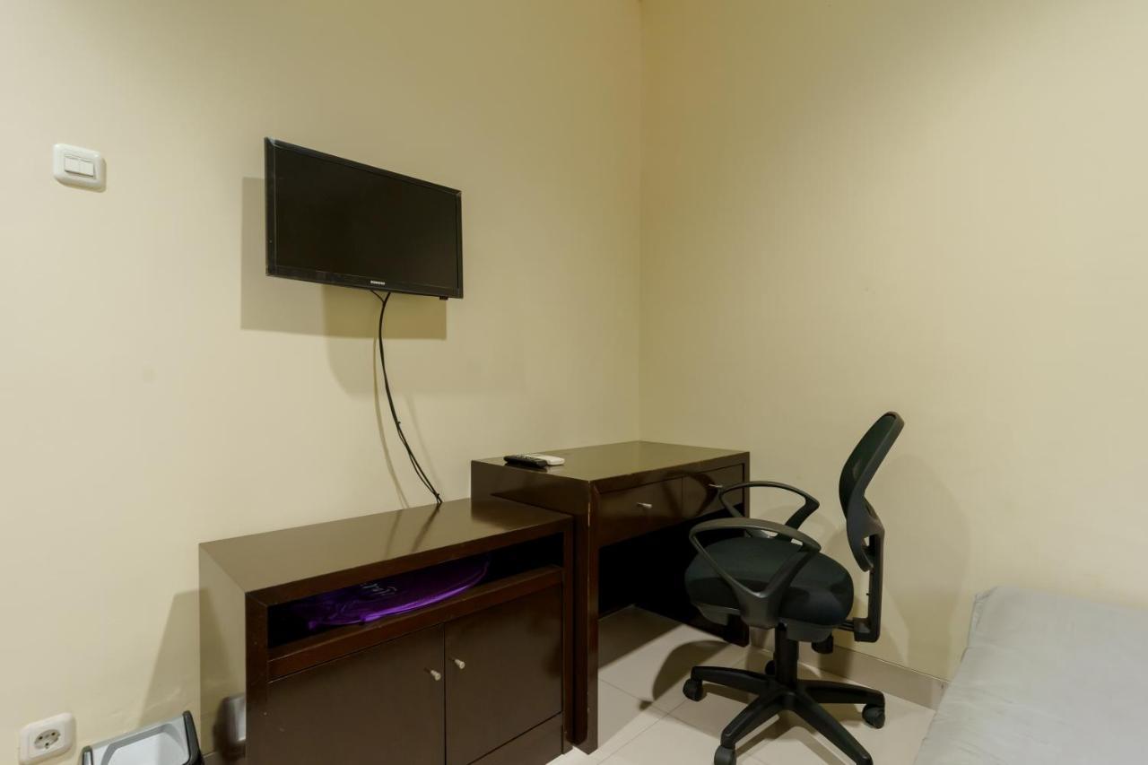 Dago Suites Syariah Cikarang Mitra Reddoorz Бекаси Екстериор снимка