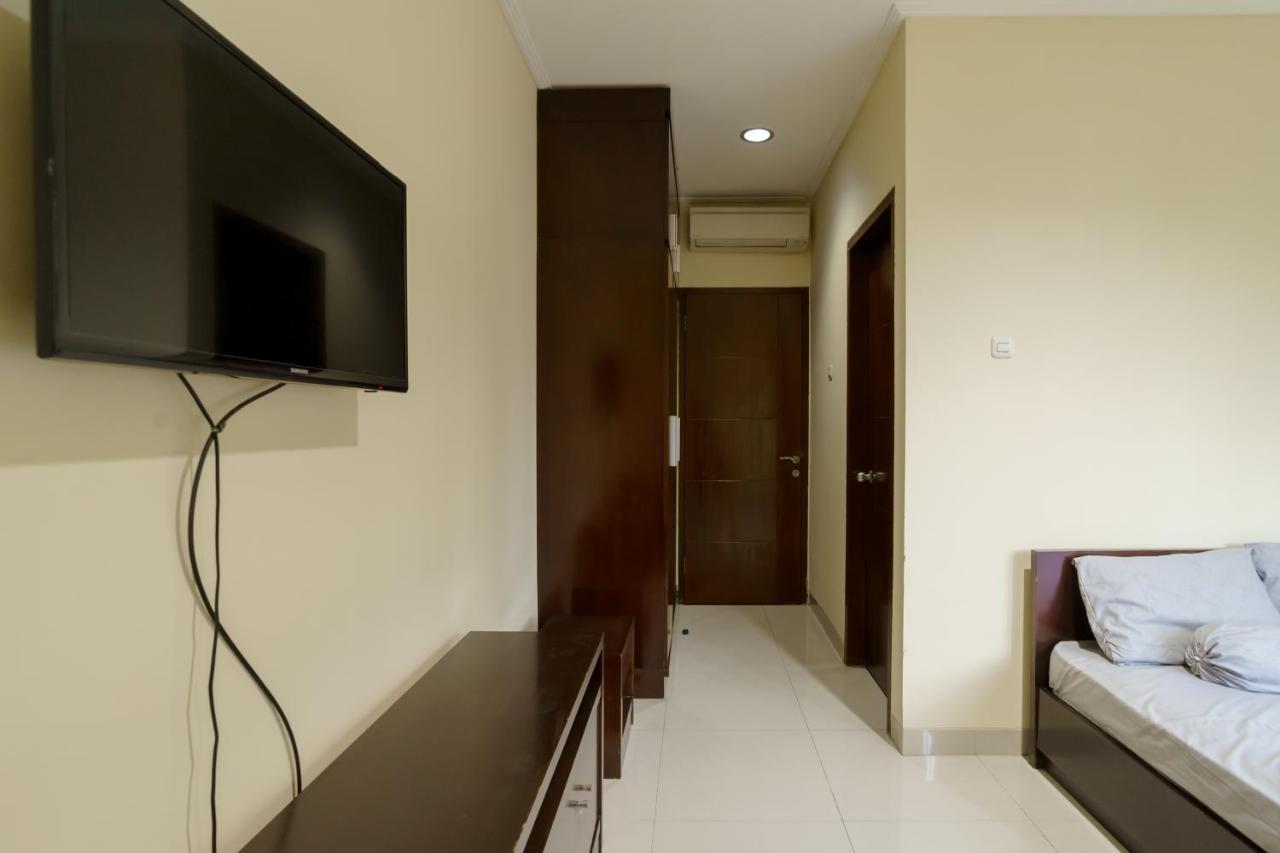 Dago Suites Syariah Cikarang Mitra Reddoorz Бекаси Екстериор снимка